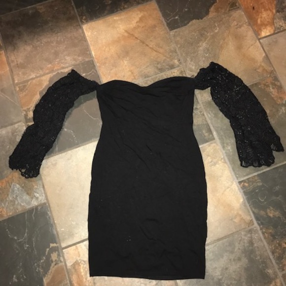 Sweetheart neckline lace dress - Picture 1 of 1